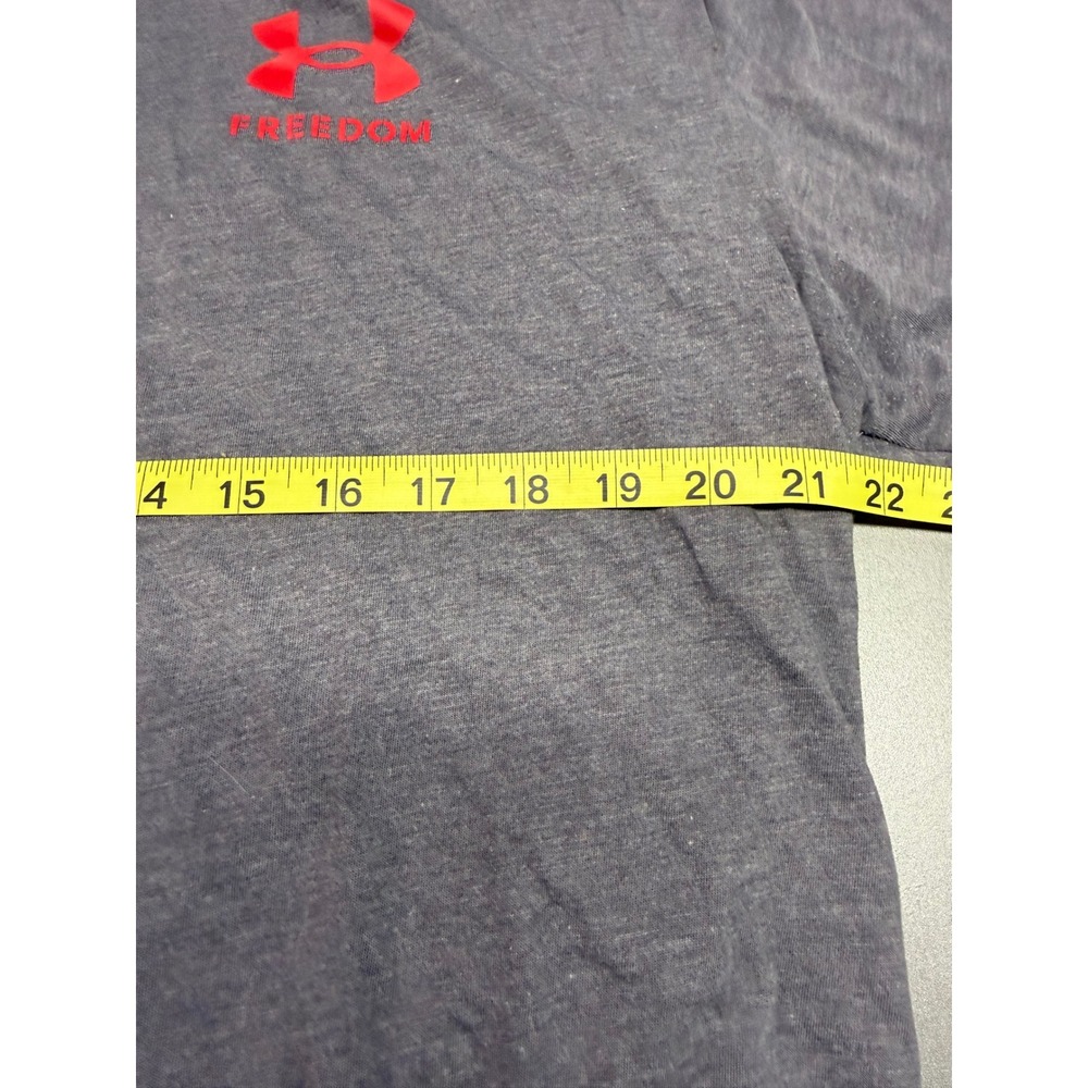 Under Armour Freedom Mens XL Gray Red American Flag Graphic T-Shirt Loose Fit - Picture 9 of 9